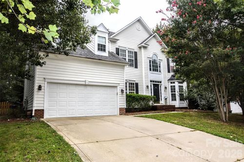 2035 Hollyhedge Ln, Indian Trail, NC, 28079-3680 | Card Image