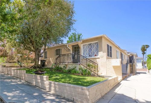 1136 W 10th, San Pedro, CA, 90731 | Card Image