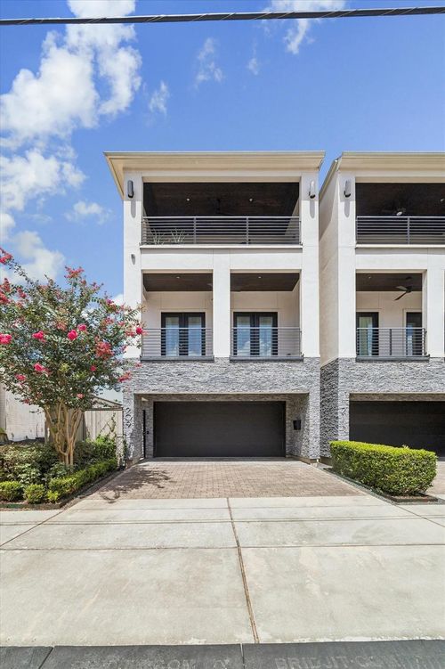 209 Malone St, Houston, TX, 77007-8116 | Card Image