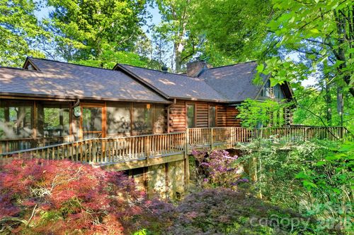 221 Hammer Hollow Drive, Marion, NC, 28752 | Card Image