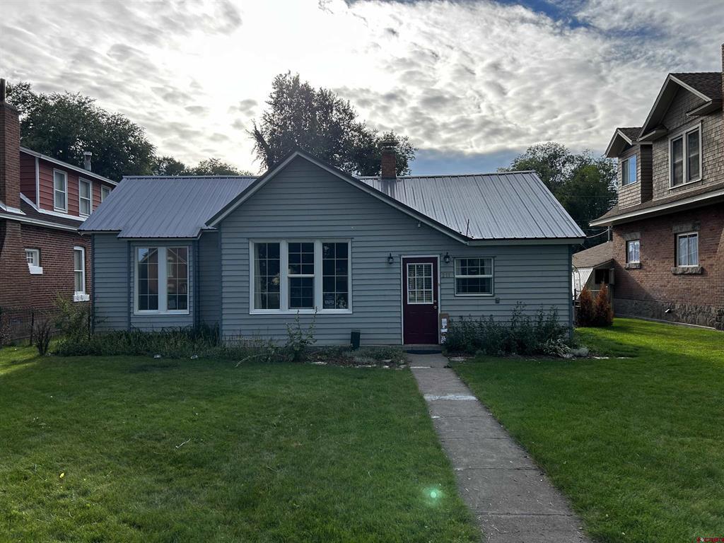 Davis St, Monte Vista, CO 81144