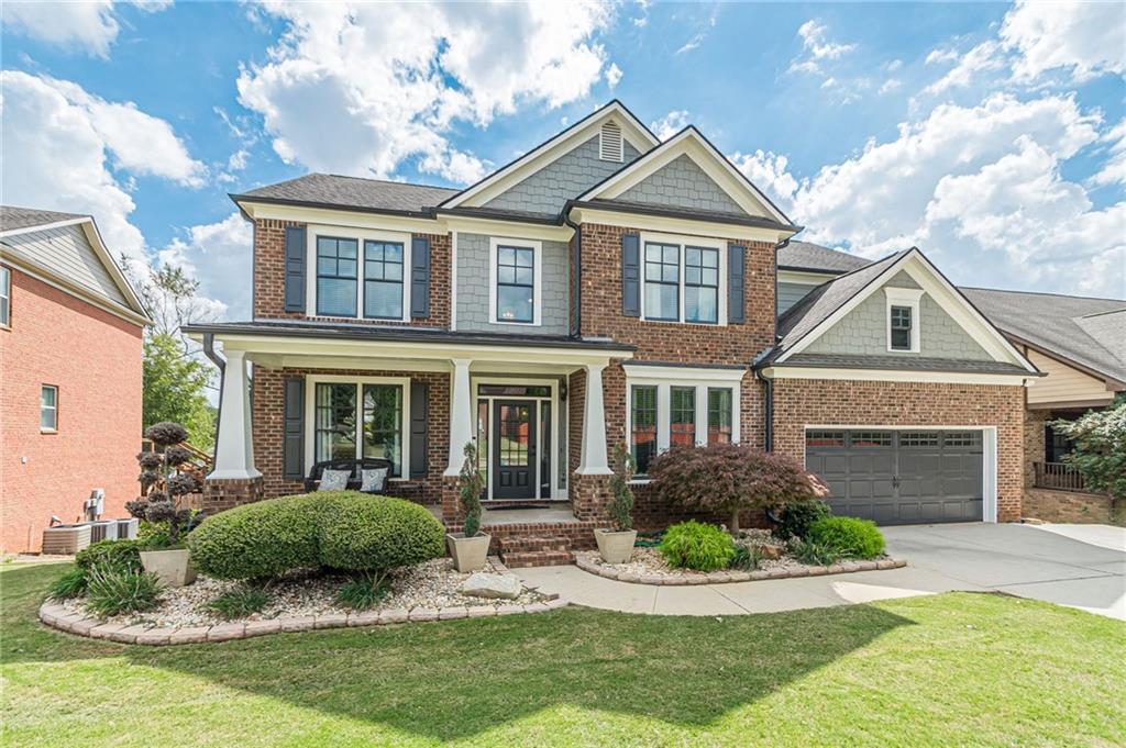 Stillwater Pl, Flowery Branch, GA 30542