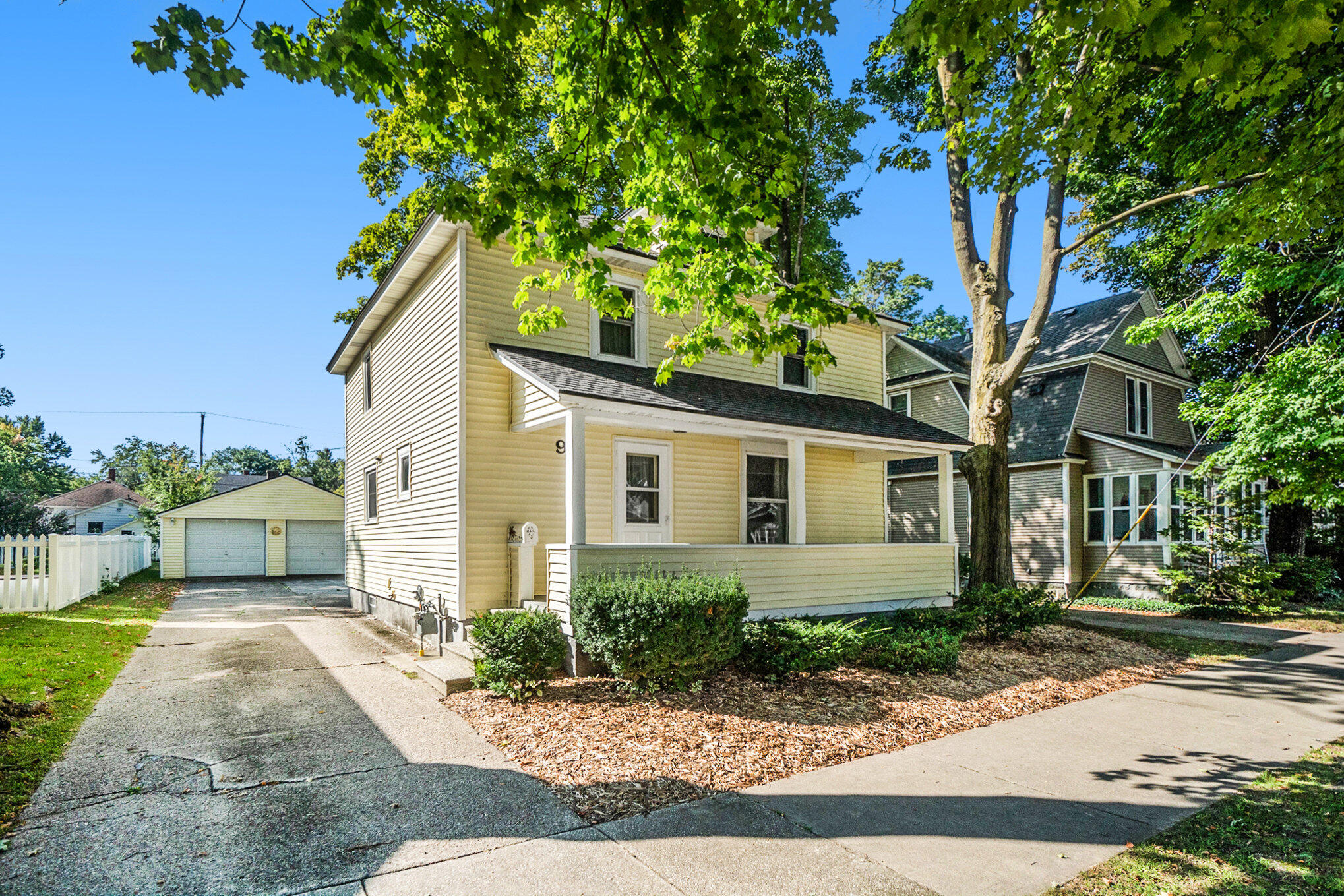23rd St, Holland, MI 49423