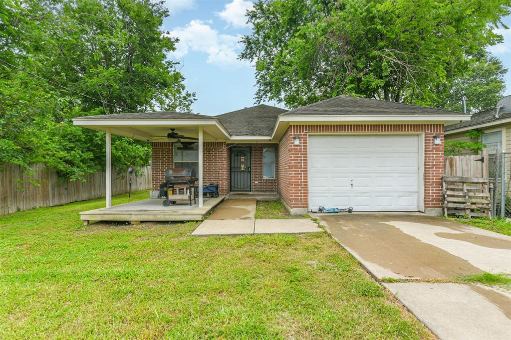 Galesburg St, Houston, TX 77051