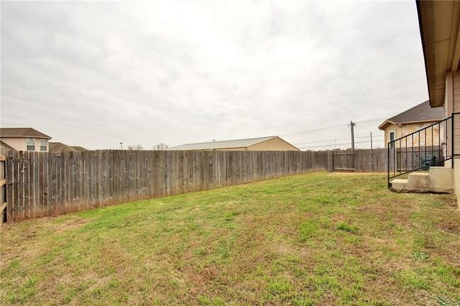 1036 Estival Dr, House other with 3 bedrooms, 2 bathrooms and 4 parking in Kyle TX | Image 28