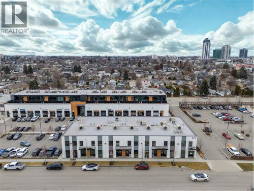 103-815 Vaughan Avenue, Kelowna, BC, V1Y5K3 | Card Image