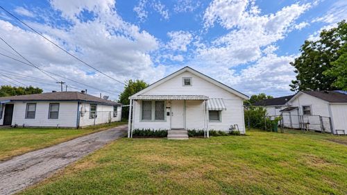 7915 Colonial Ln, Houston, TX, 77051-1549 | Card Image