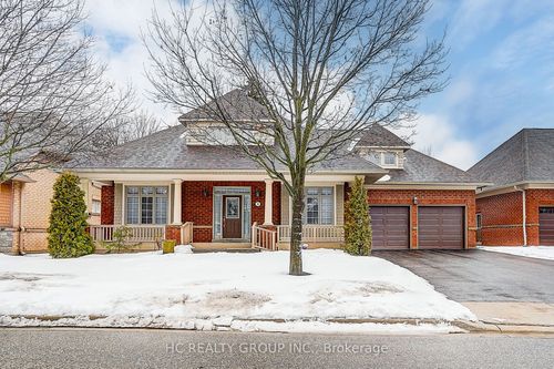 8-2175 Stavebank Rd, Mississauga, ON, L5C1T3 | Card Image