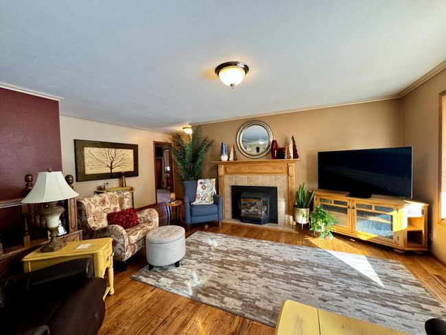 Living Room | Image 14