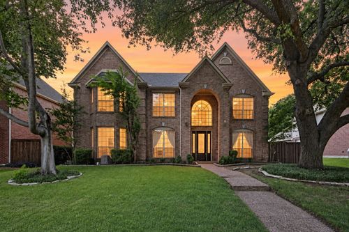 402 Montclair Dr, Allen, TX, 75013-2855 | Card Image