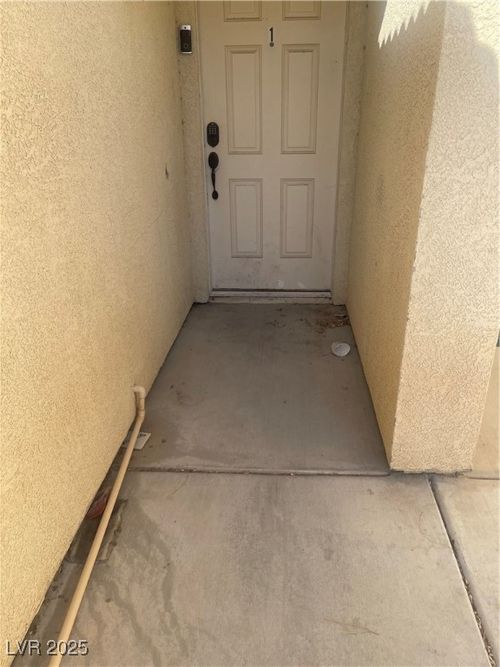 apt-1-1250 Bourbon St, Pahrump, NV, 89048-8354 | Card Image