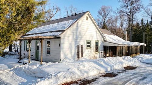 9 Quarry Rd, Bancroft, ON, K0L1C0 | Card Image