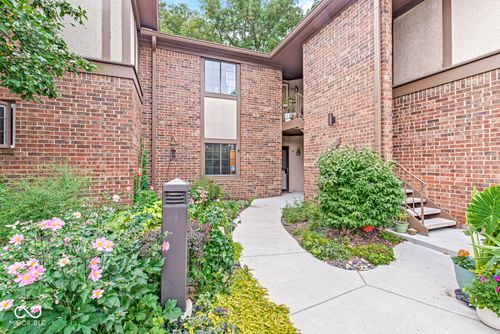 c-2240 Rome Dr, Indianapolis, IN, 46228-3270 | Card Image