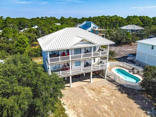 949 West W Gulf Beach Dr, Saint George Island, FL, 32328-2401 | Card Image