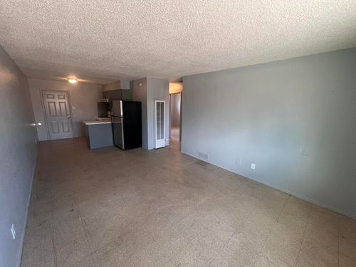 c-423 Dallas St Se, Albuquerque, NM, 87108-4054 | Card Image