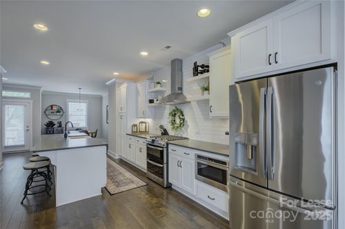1613 Chatham Ave, Charlotte, NC, 28205-3623 | Card Image