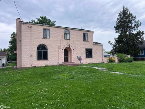 212 W Lee St, Seymour, IA, 52590-1317 | Card Image