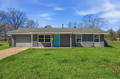 110 Lynn Ln, Lonoke, AR, 72086-2620 | Card Image