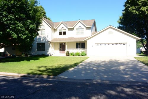 201 Douglas Dr, Glencoe, MN, 55336-3028 | Card Image