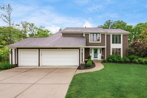 5743 Desmond Ct, Dublin, OH, 43017-2615 | Card Image
