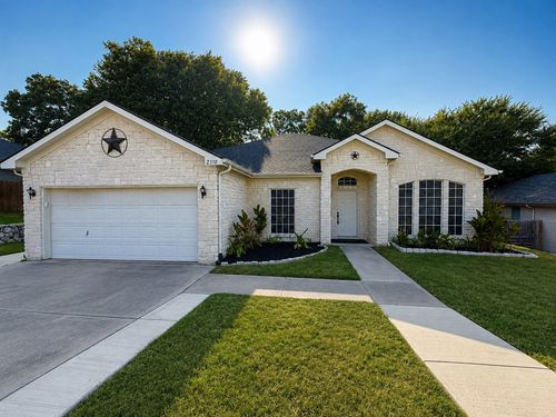 2310 Summer Brook Dr, Weatherford, TX, 76087-3854 | Card Image