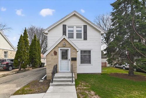 127 Union Street, Sun Prairie, WI, 53590 | Card Image