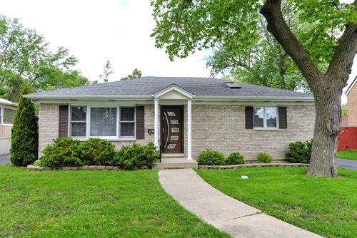 1634 E Forest Ave, Des Plaines, IL, 60018-1668 | Card Image