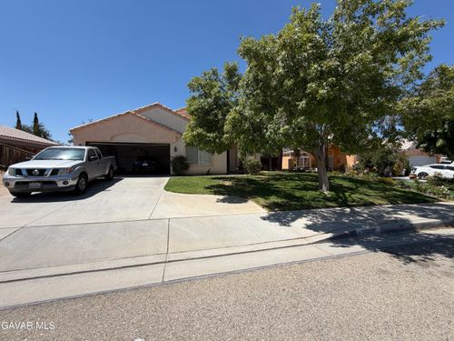 36639 Rose St, Palmdale, CA, 93552-5848 | Card Image