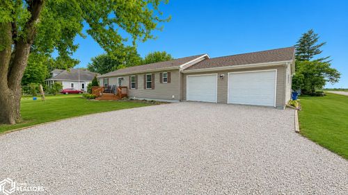 100 3rd Street, Batavia, IA, 52533 | Card Image