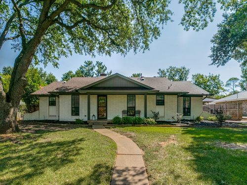 421 Frankie Ln, Lewisville, TX, 75057-2112 | Card Image