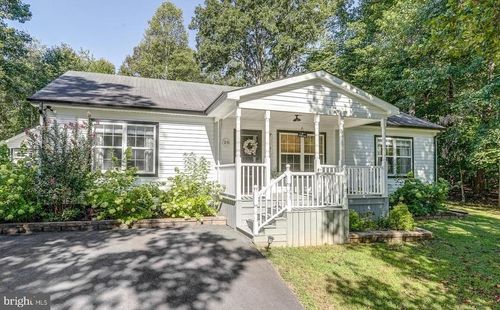 28 Arapaho Trl, PALMYRA, VA, 22963-3117 | Card Image