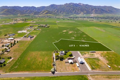 5-6400 S 2633 W, Wellsville, UT, 84339 | Card Image