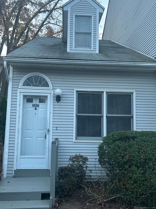 6-1016 Whalley Ave, New Haven, CT, 06515-3200 | Card Image