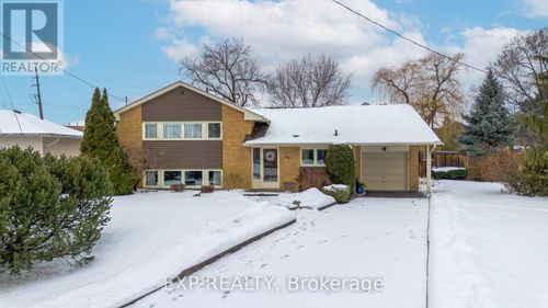 99 Swanhurst Boulevard, Mississauga (Streetsville), ON, L5N1B8 | Card Image