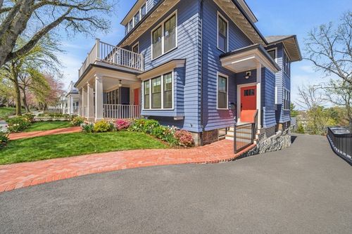 1-197 Winchester St, Brookline, MA, 02446-2765 | Card Image