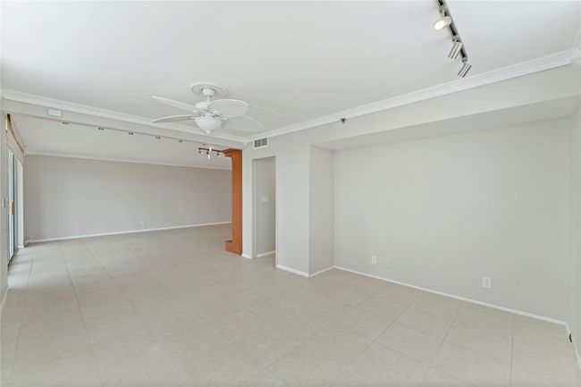 APT-807 - 3095 N Course Dr, Condo with 3 bedrooms, 3 bathrooms and null parking in Pompano Beach FL | Image 6