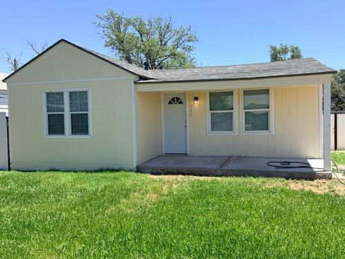 307 Avenue M, Levelland, TX, 79336-3324 | Card Image