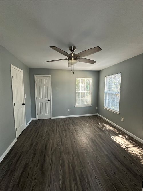 4101 N 19th St, Waco, TX, 76708-1681 | Card Image