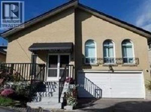20 Edmonton Rd, North York, ON, M2J3W6 | Card Image