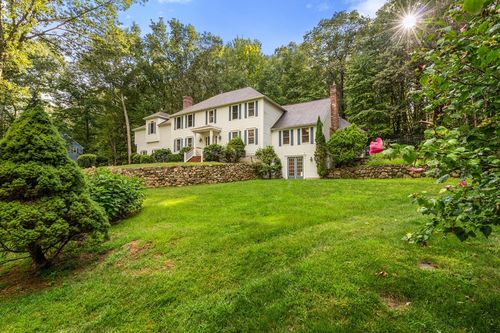 11 Skylar Dr, Southborough, MA, 01772-1738 | Card Image