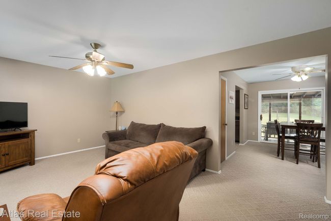 24-web-or-mls-Interiors (05 of 36).jpg | Image 19