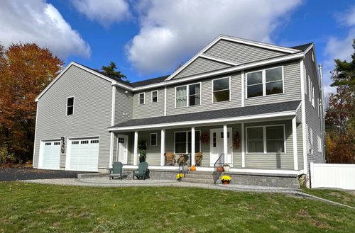 76 Curries Way, Brookfield, NH, 03872-7109 | Card Image
