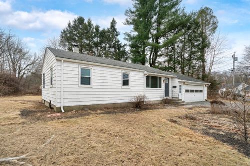 24 Mohawk Drive, Farmington, CT, 06085 | Card Image