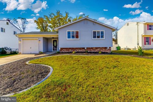 130 Hurffville Rd, BLACKWOOD, NJ, 08012-2402 | Card Image