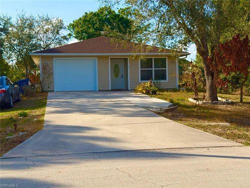 5011 Moon Ln, LABELLE, FL, 33935-0200 | Card Image