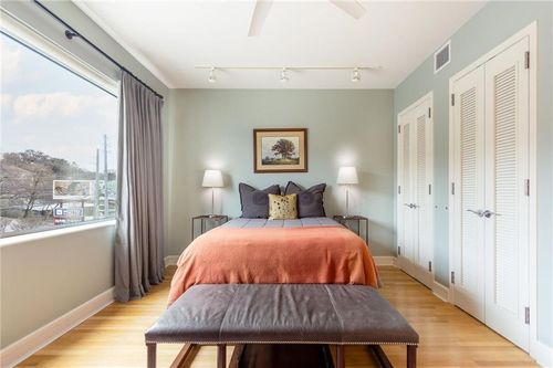 315-901 W 9th St, Austin, TX, 78703-4628 | Card Image