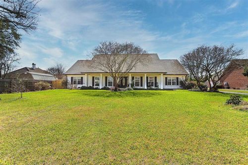 2807 Saint Francis Forest Dr, Lake Charles, LA, 70605-7900 | Card Image