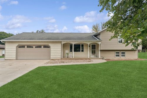 W6378 Lakeview Court, HARRISON, WI, 54952 | Card Image