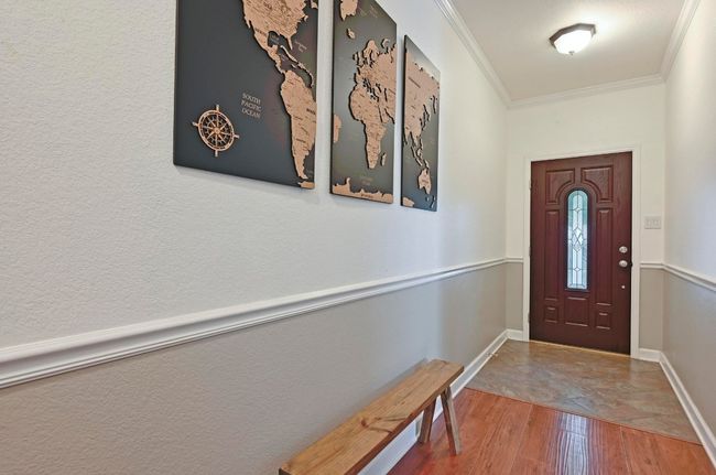 2041 Desco Dr, House other with 3 bedrooms, 2 bathrooms and 2 parking in Austin TX | Image 5