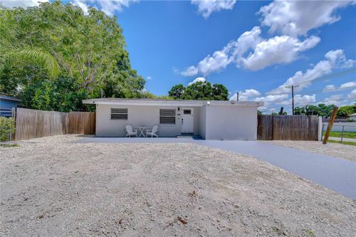 2714 E 98th Ave, TAMPA, FL, 33612-8436 | Card Image